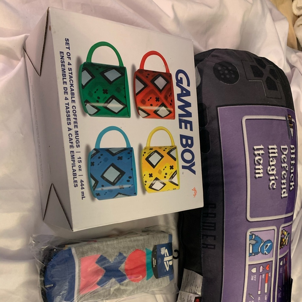 GAMER BUNDLE!!! Super cool trio